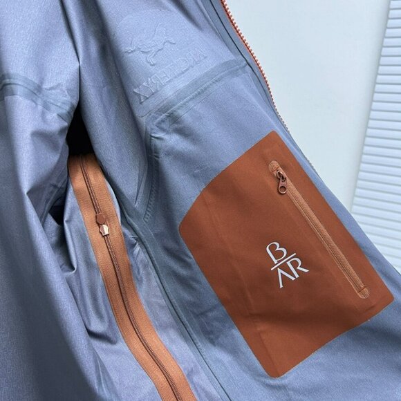 Arc'teryx Beta Jacket - Picture 8 of 8